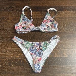 Dippin’ Daisy’s Two Piece Swim!